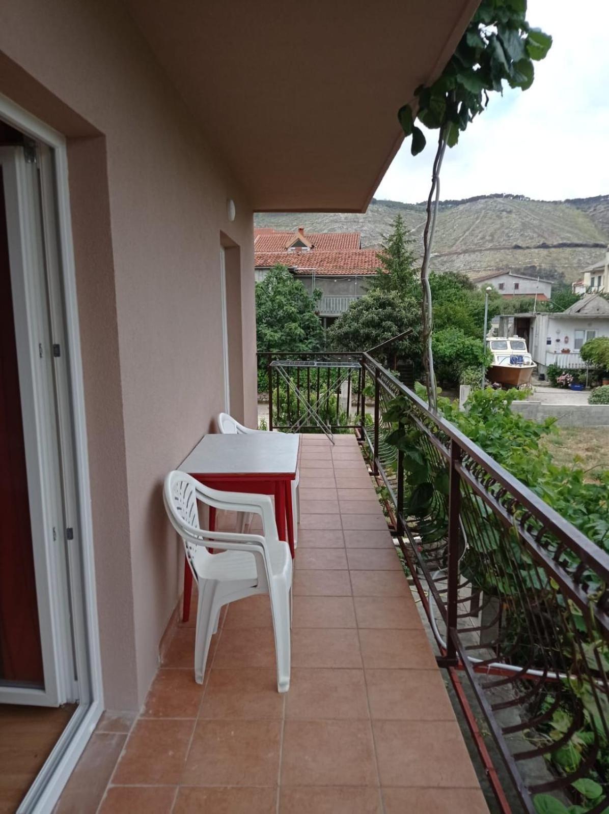 Apartments By The Sea Grebastica, Sibenik - 4881 Baselovici ภายนอก รูปภาพ